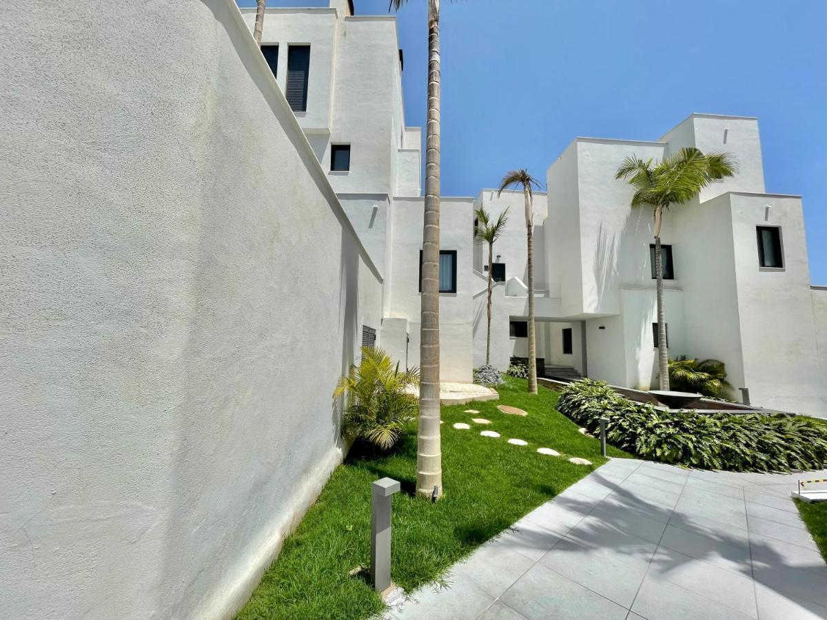 Royal Palm 12 Apartment *